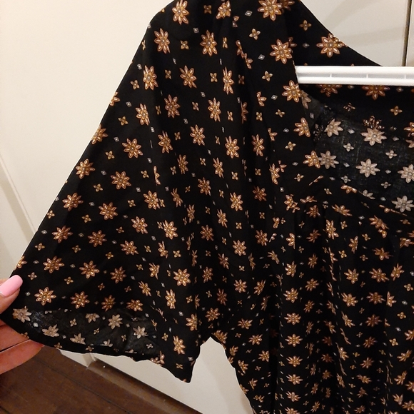 Blouse - Picture 4 of 4